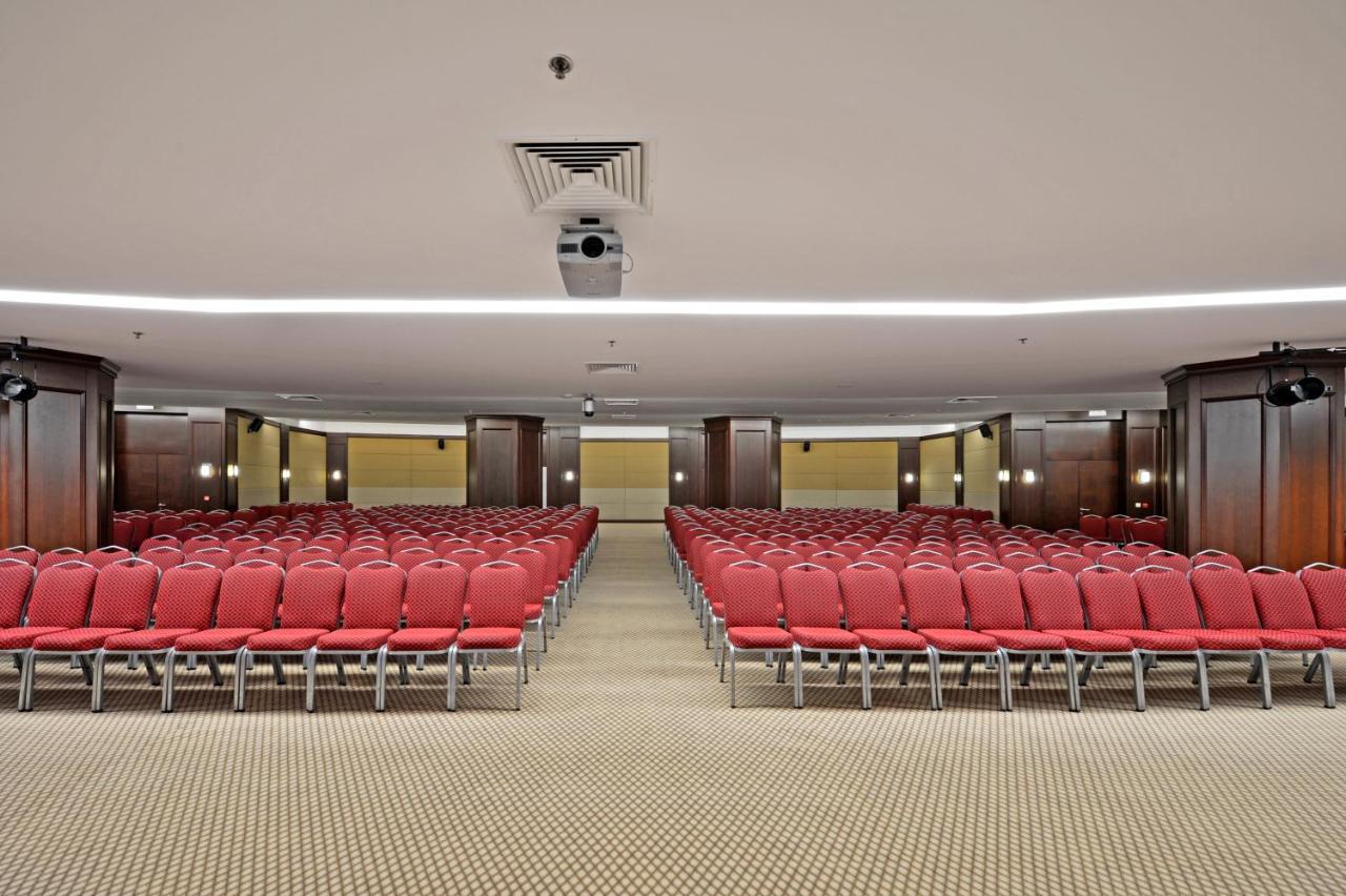 Karinna Hotel Convention Center & Spa - Full Board Plus Bursa Ngoại thất bức ảnh