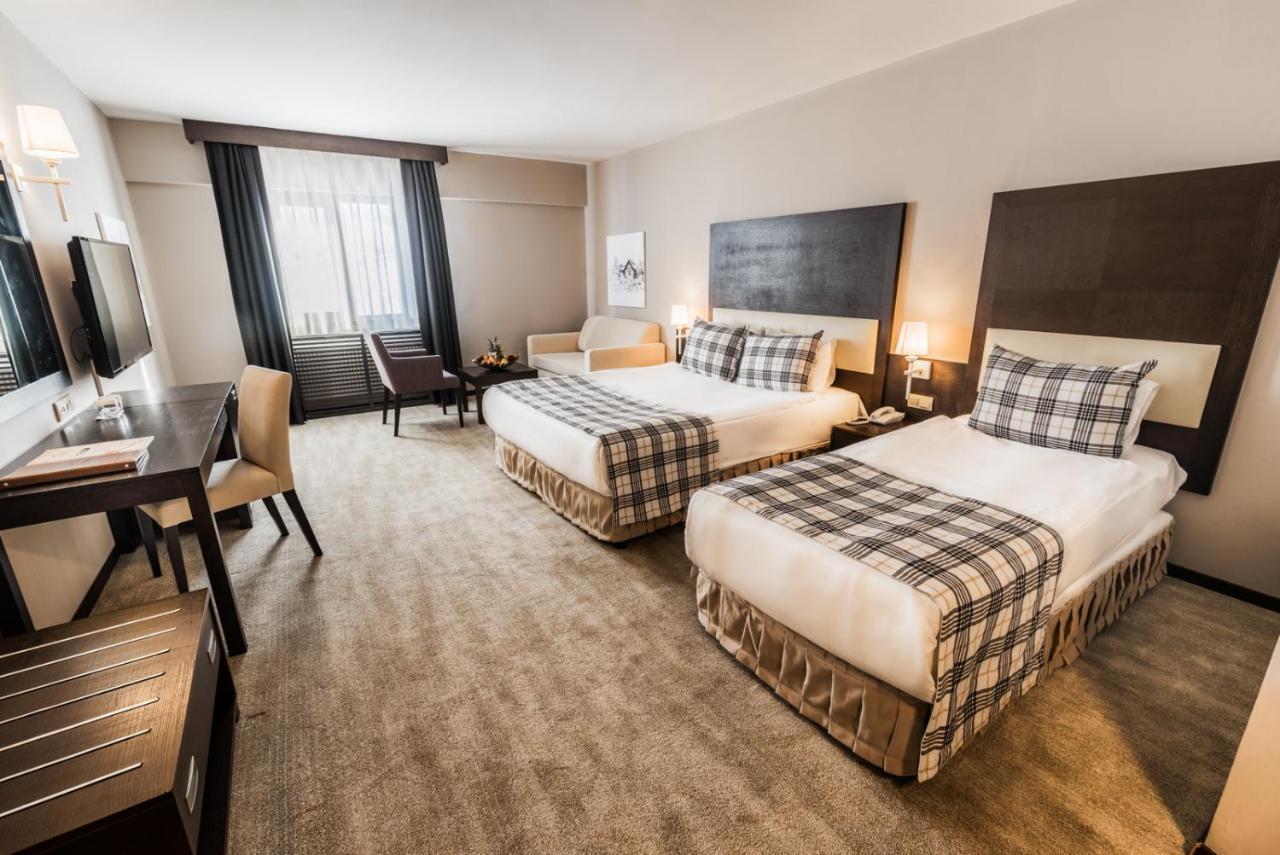 Karinna Hotel Convention Center & Spa - Full Board Plus Bursa Ngoại thất bức ảnh